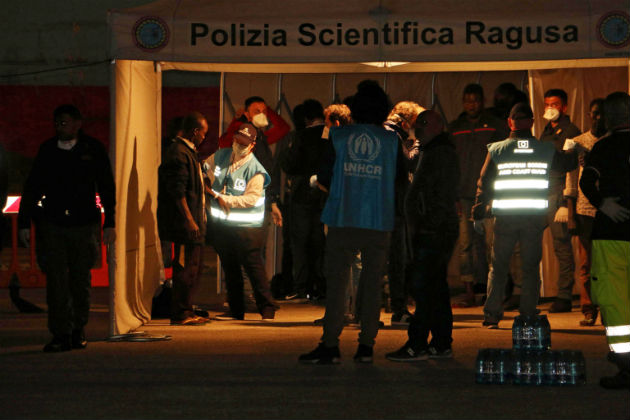 Δέχτηκε να πάρει μετανάστες η Ιταλία