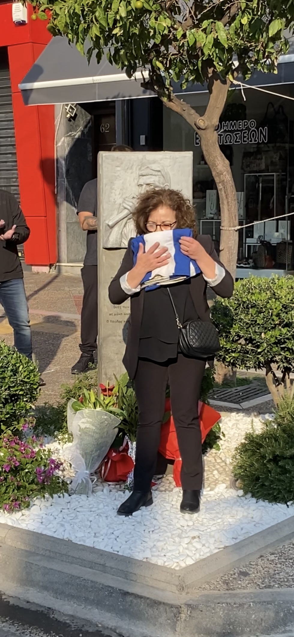 Η τρομοκρατία έσπασε στους δρόμους