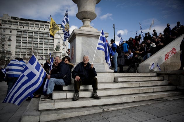 Ενα συλλαλητήριο κομμένο και ραμμένο στη Χρυσή Αυγή