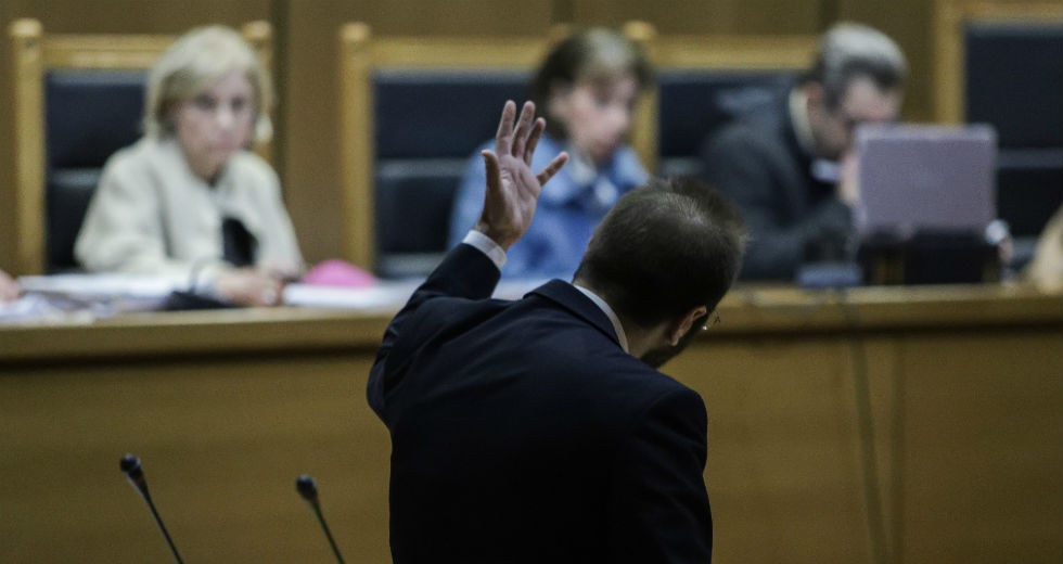 «Δεν πρέπει με την απόφασή σας να μαχαιρώσετε ξανά τον Φύσσα»