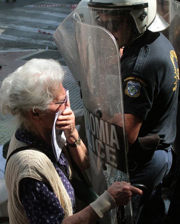 Αψηφούν μνημόνια και καταστολή, απαντούν με αγώνες