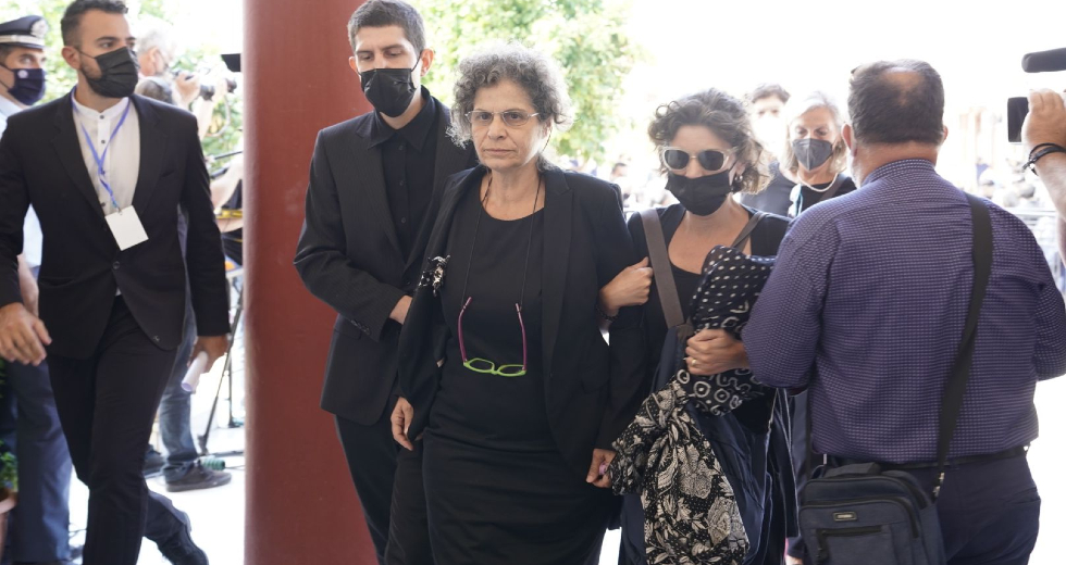 Στην αγκαλιά της Κρήτης ο Μίκης Θεοδωράκης