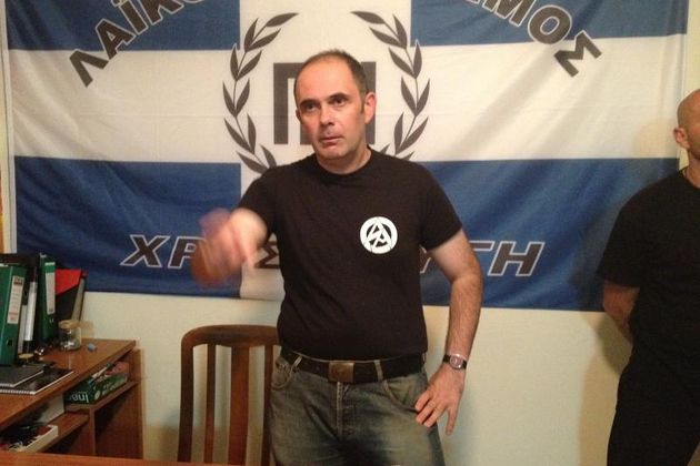 Τα σόου των φανατικών του Χίτλερ