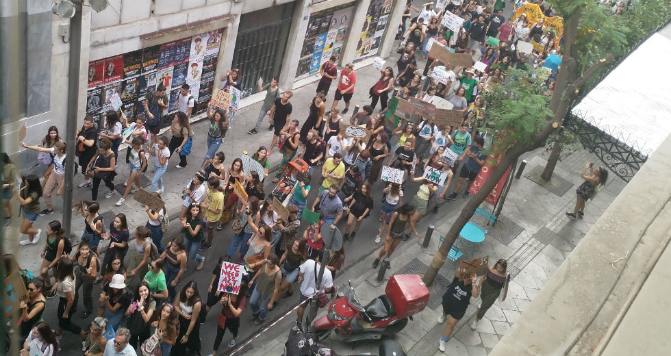 Με παλμό η μαθητική πορεία για το κλίμα