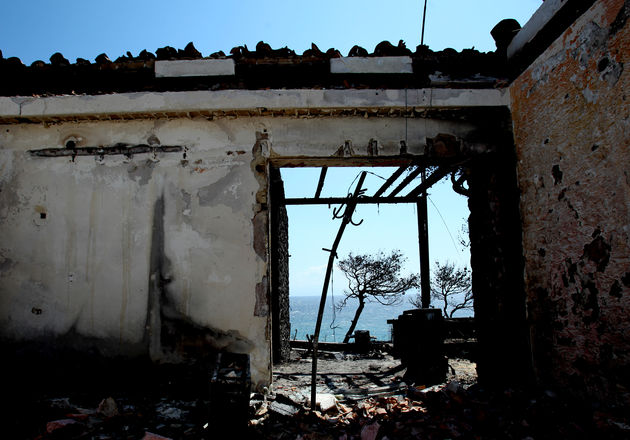 Εργαλεία κομματικής προπαγάνδας οι έρευνες για Μάνδρα και Μάτι*