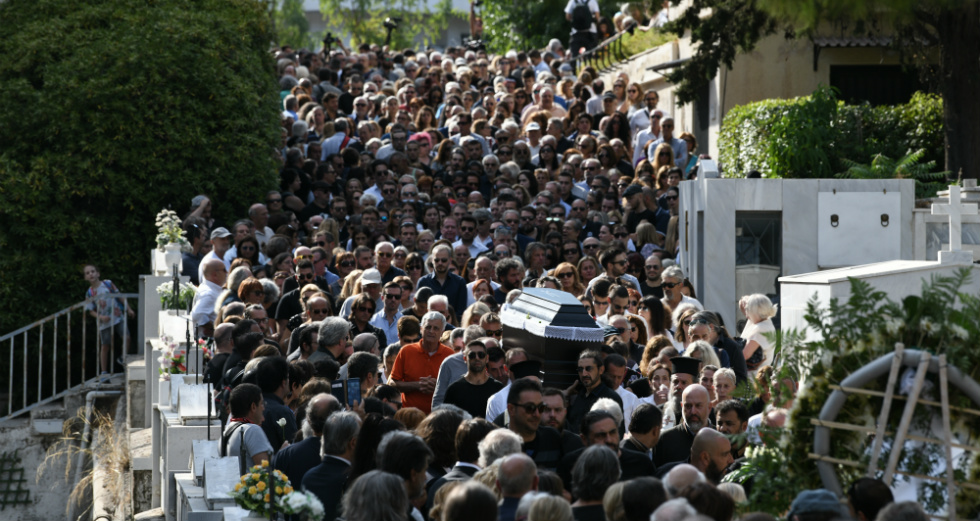 Όλοι παρόντες στο τελευταίο «αντίο» στον Λαυρέντη Μαχαιρίτσα
