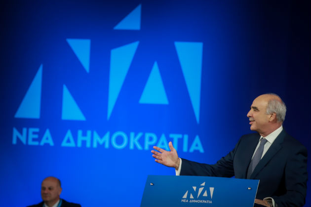 Υποσχέσεις και βολές για τις Πρέσπες