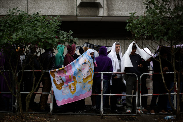 Η Μέρκελ, οι πρόσφυγες και οι ακροδεξιές προκλήσεις στη Γερμανία