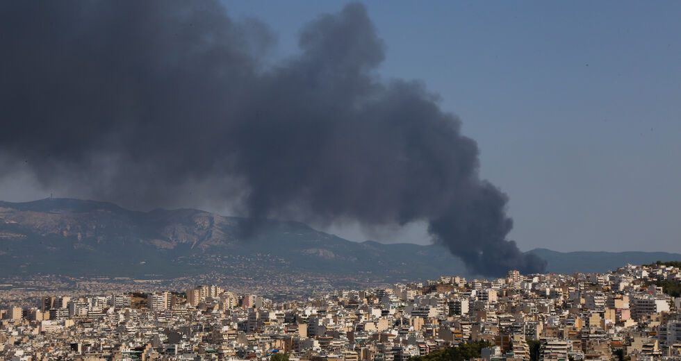 Αντιδράσεις για το τοξικό νέφος της Μεταμόρφωσης