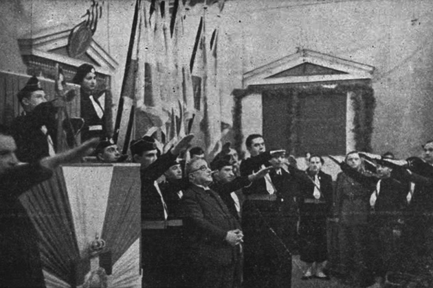 Η πολιτική αποκατάσταση του «εθνικού κυβερνήτη»