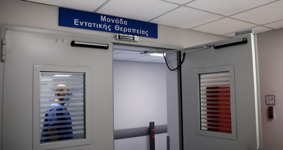 Οι επιστήμονες προειδοποιούν για την πανδημία, αλλά και για την παραπληροφόρηση