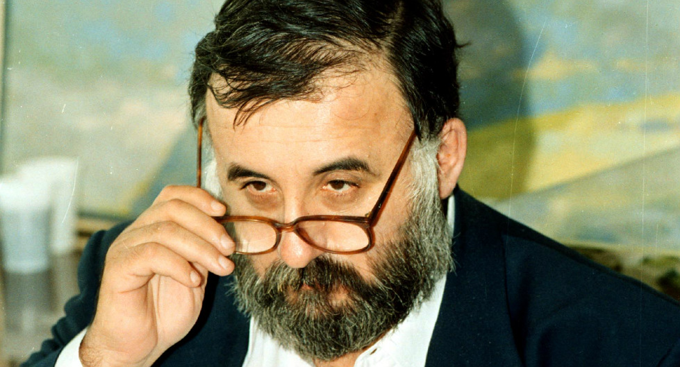 Θάνος Μικρούτσικος, 1947-2019