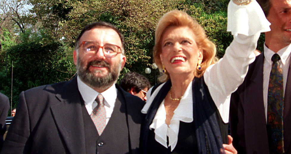 Θάνος Μικρούτσικος, 1947-2019