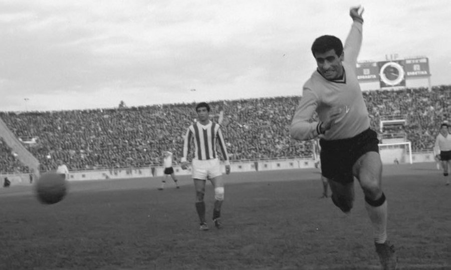 «Έφυγε» ο Μίμης Παπαϊώννου