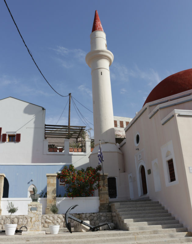 «Ιατρική για τους ακρίτες μας, γιατρειά για μας»