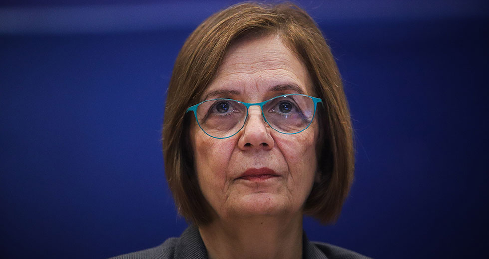 Από θεατές, συμμέτοχοι