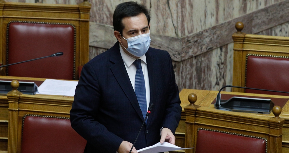 Ο Μηταράκης δείχνει Τουρκία και ΜΚΟ για τις διελεύσεις προσφύγων