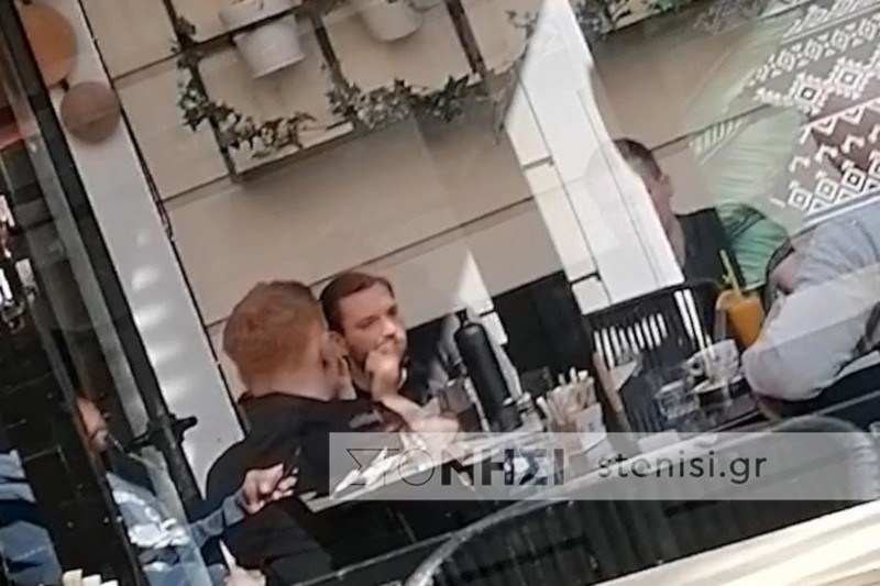 «Θερμή» υποδοχή σε Γερμανούς νεοναζί στη Λέσβο