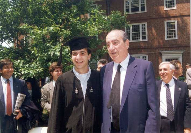 Καραμανλήδες και Μητσοτάκηδες: έξι δεκαετίες συγκρούσεων