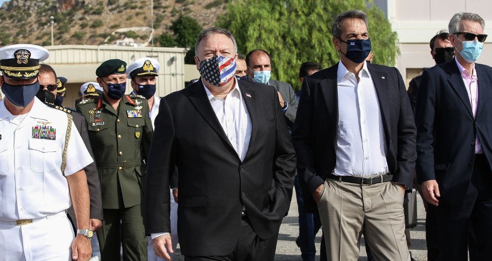 Στη βάση της Σούδας Μητσοτάκης – Πομπέο