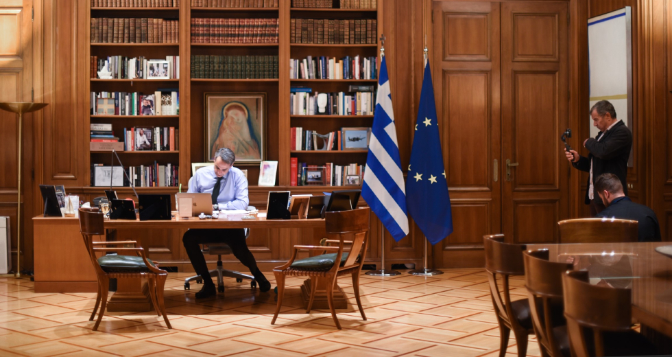 Ο Σταύρος Θεοδωράκης και ο Κυριάκος Μητσοτάκης