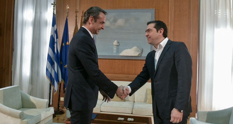 Τρία καίρια ζητήματα στις συναντήσεις του πρωθυπουργού με τους πολιτικούς αρχηγούς