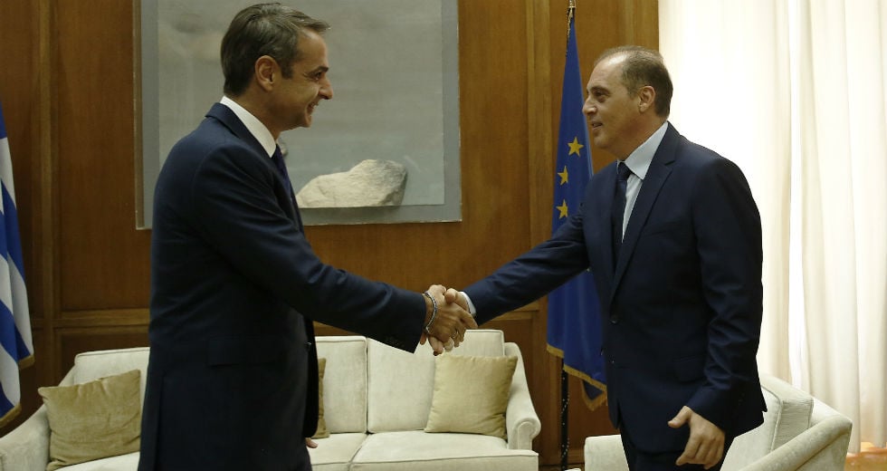 Προσθέσεις και αφαιρέσεις για την ψήφο των αποδήμων