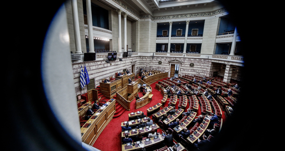 Τα πρώτα θύματα των παρακολουθήσεων της ΕΥΠ