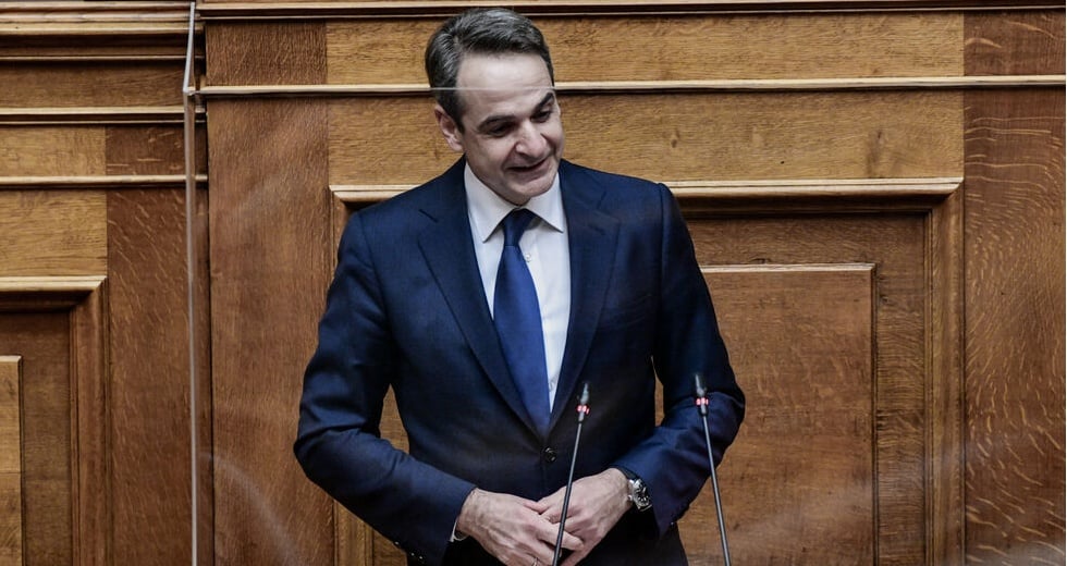 Η Διεθνής Αμνηστία βγάζει… στην αναφορά τις πρακτικές Μητσοτάκη