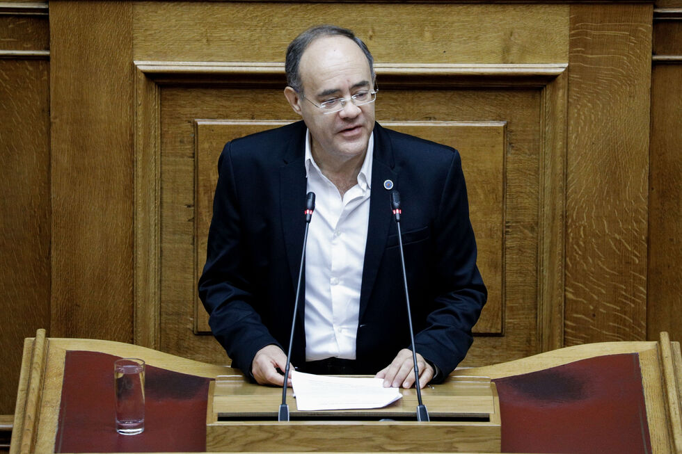 Καλούν την κυβέρνηση να επιβάλει μέτρα στην Εκκλησία