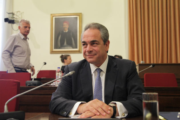 Με το σταγονόμετρο το «συνάλλαγμα»