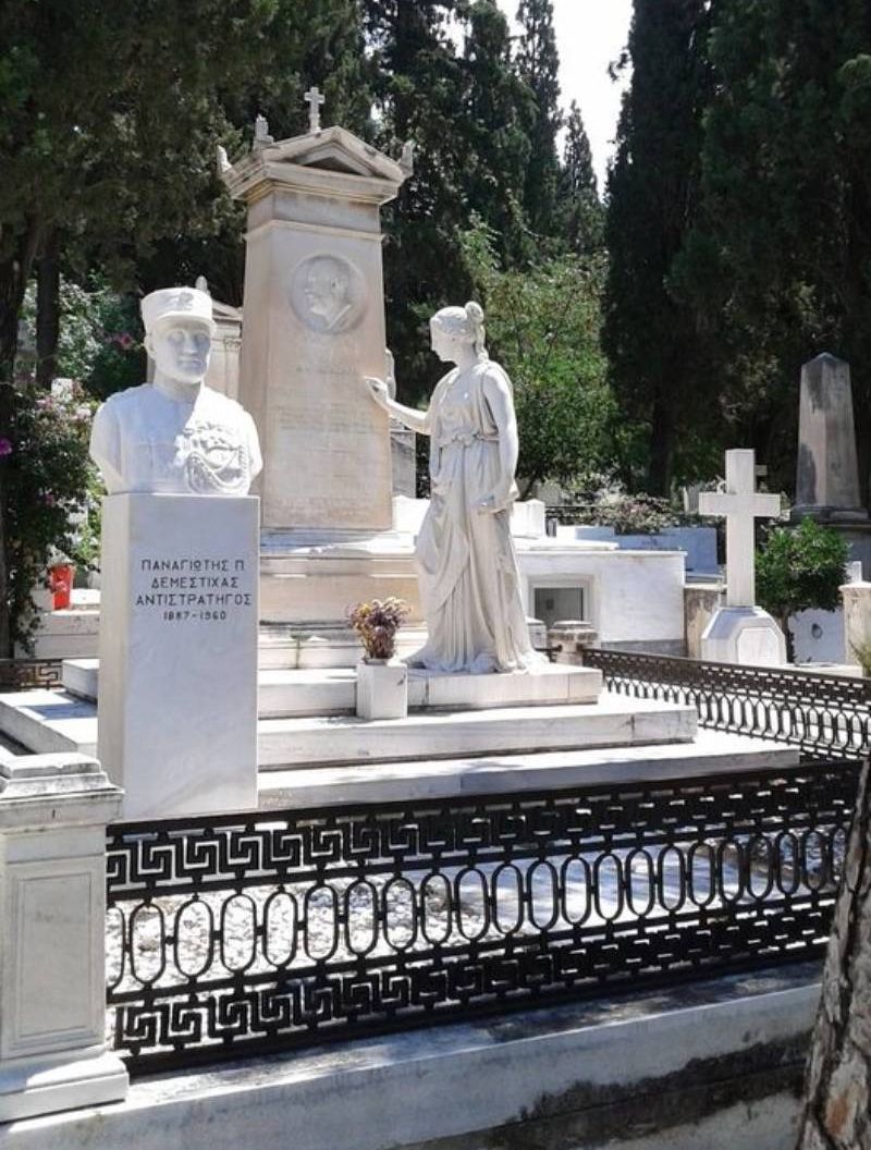 Τάφου σιωπή για την παρέμβαση Μητσοτάκη