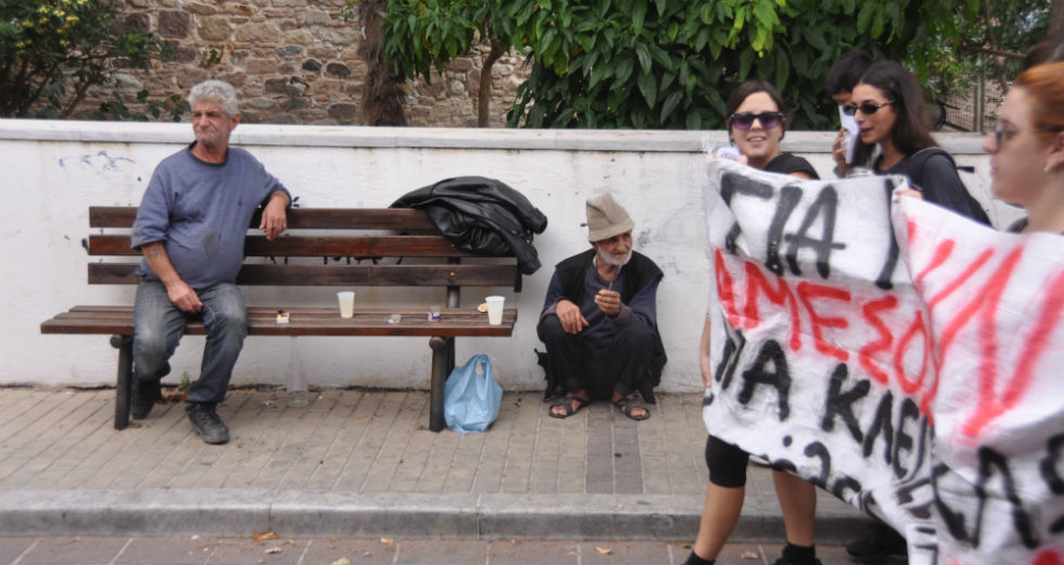 Άθλιες συνθήκες στη Μόρια, περισσεύει η αλληλεγγύη στη Λέσβο