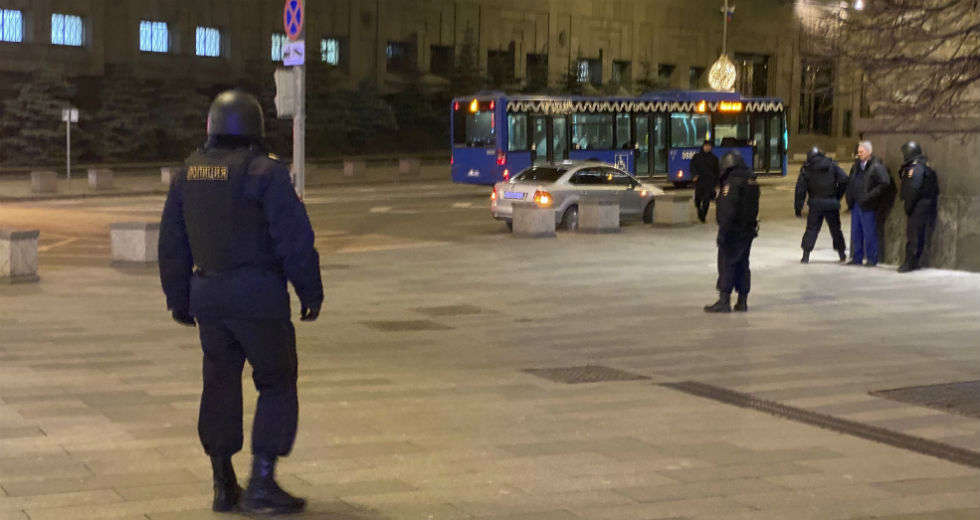 Επίθεση με πυρά στη Μόσχα – Νεκρός ο δράστης κι ένας εργαζόμενος της FSB