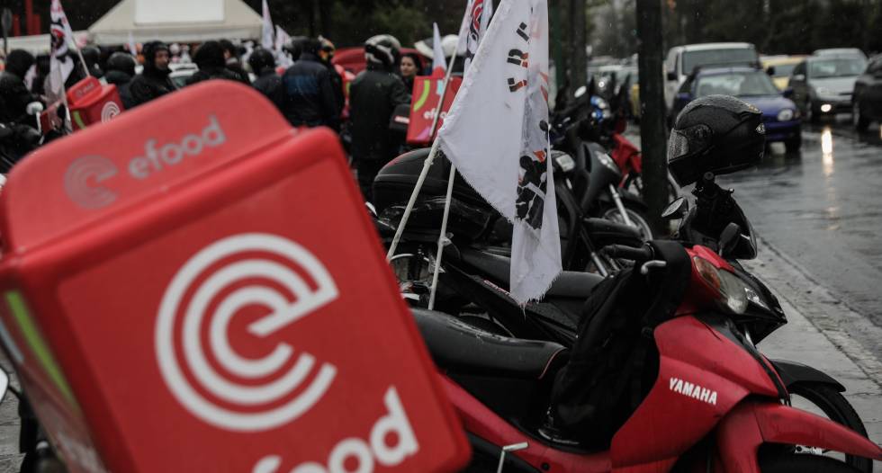 Φωτορεπορτάζ από την πορεία ντελίβερι και κούριερ στην Αθήνα