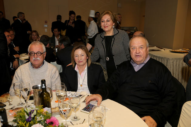 ΠΑΣΟΚΟΜΑΖΩΜΑΤΑ…