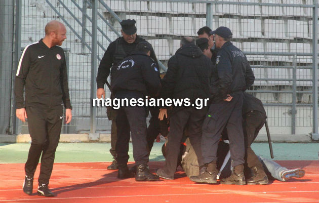 Νέες ασχήμιες Αχιλλέα Μπέου