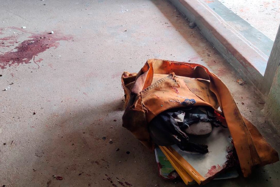 Αυξήθηκε ο αριθμός των νεκρών παιδιών από τη στρατιωτική επίθεση στη Μιανμάρ