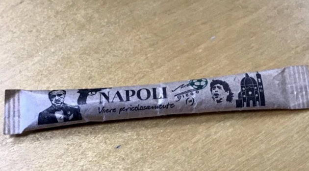 Οργή στη Νάπολη για ελληνική ζάχαρη με «μαφιόζικο» περιτύλιγμα