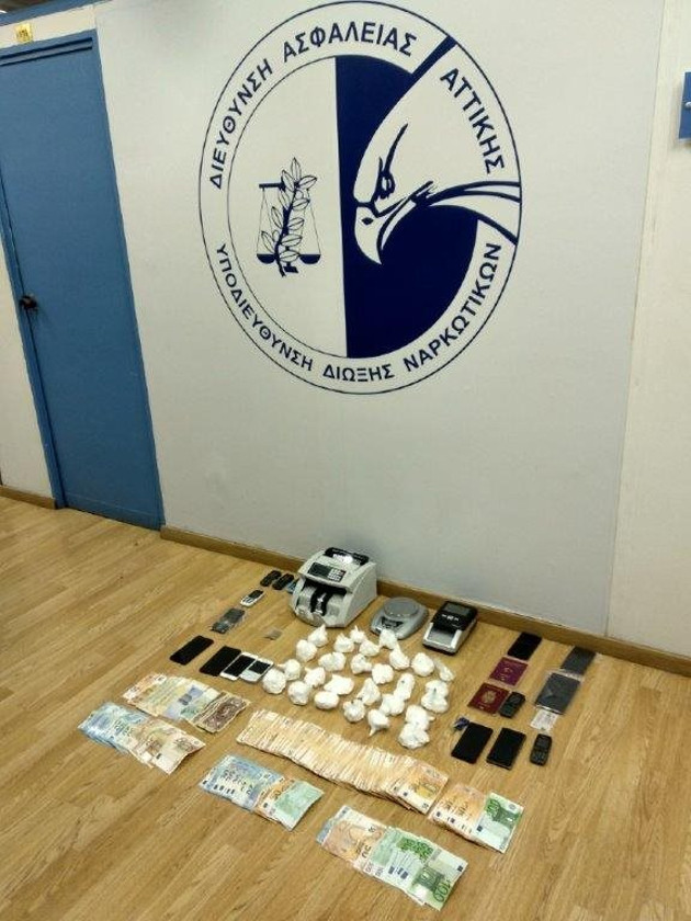 Μπλόκο σε 177 κιλά  κοκαΐνης με προορισμό τον Πειραιά