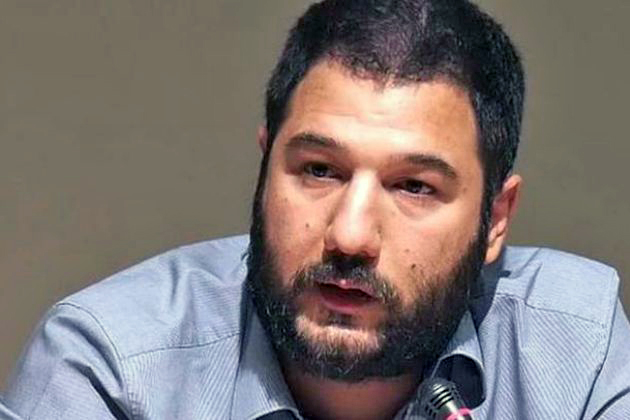 Τα κουπόνια των επιτήδειων και των απελπισμένων