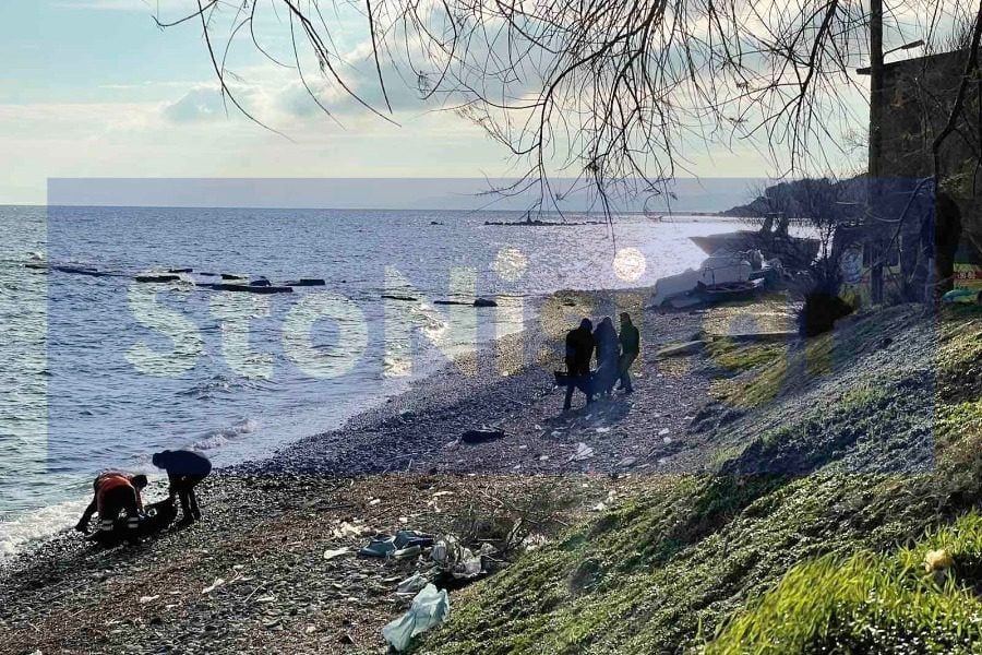 Έξι νεκροί πρόσφυγες σε πιθανό ναυάγιο ανοιχτά της Λέσβου [σκληρές εικόνες]