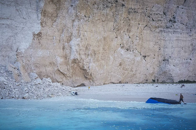 Τέσσερις τραυματίες στο «Ναυάγιο», δεν υπάρχουν αγνοούμενοι
