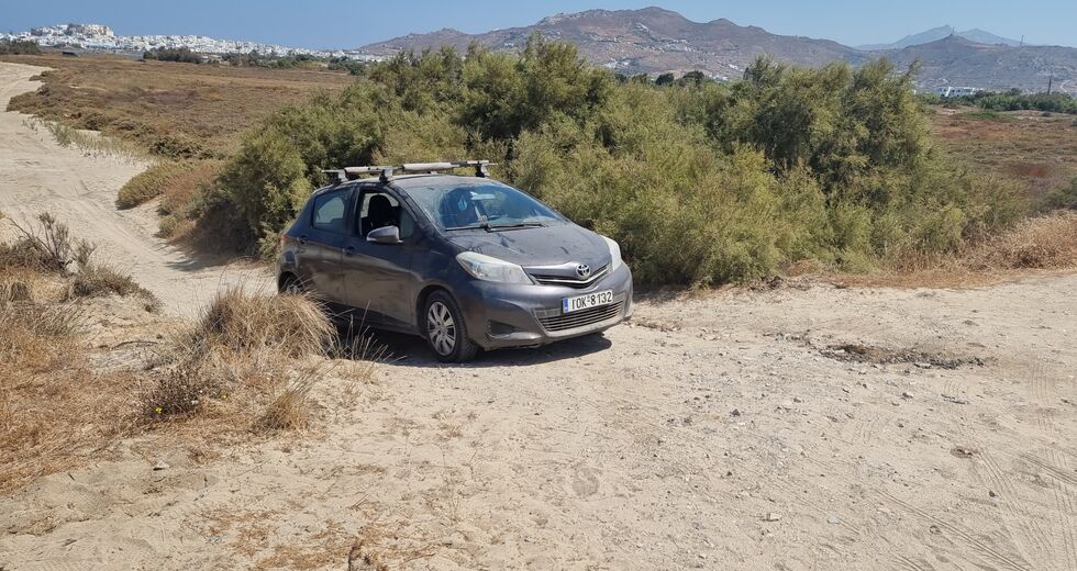 Τσαλαπατούν βιότοπο με τη βούλα του δήμου