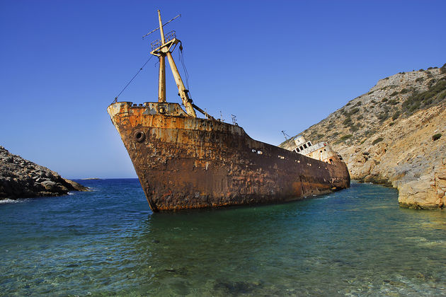 Το ναυάγιο της Ζακύνθου έχει αντιπάλους