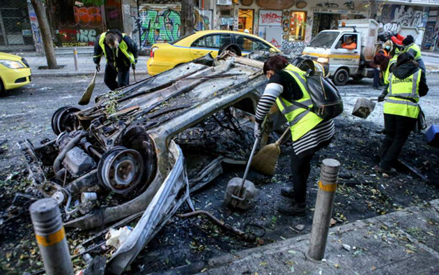 «Προβλέπουν ότι θα είναι κυβέρνηση και θα έχουν επεισόδια. Έλεος»