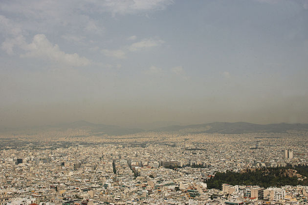 Καύσωνας ώς την Κυριακή