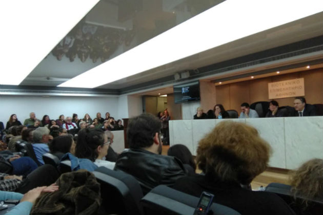 «Σκανδαλώδης η εμπλοκή των μυστικών υπηρεσιών στην υπόθεση του NSU»
