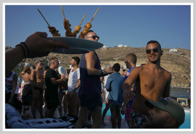 Ο αόρατος κυνηγός στιγμών