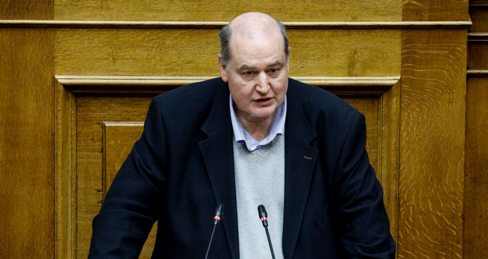 Αρνητικός αντίκτυπος από τη… φαεινή ρύθμιση Κεραμέως